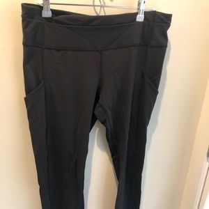 Lululemon Black leggings with side pocket